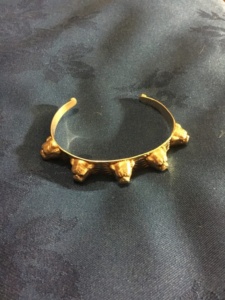 Bulldogs on display a museum taster 10 Sterling silver bulldog bangle