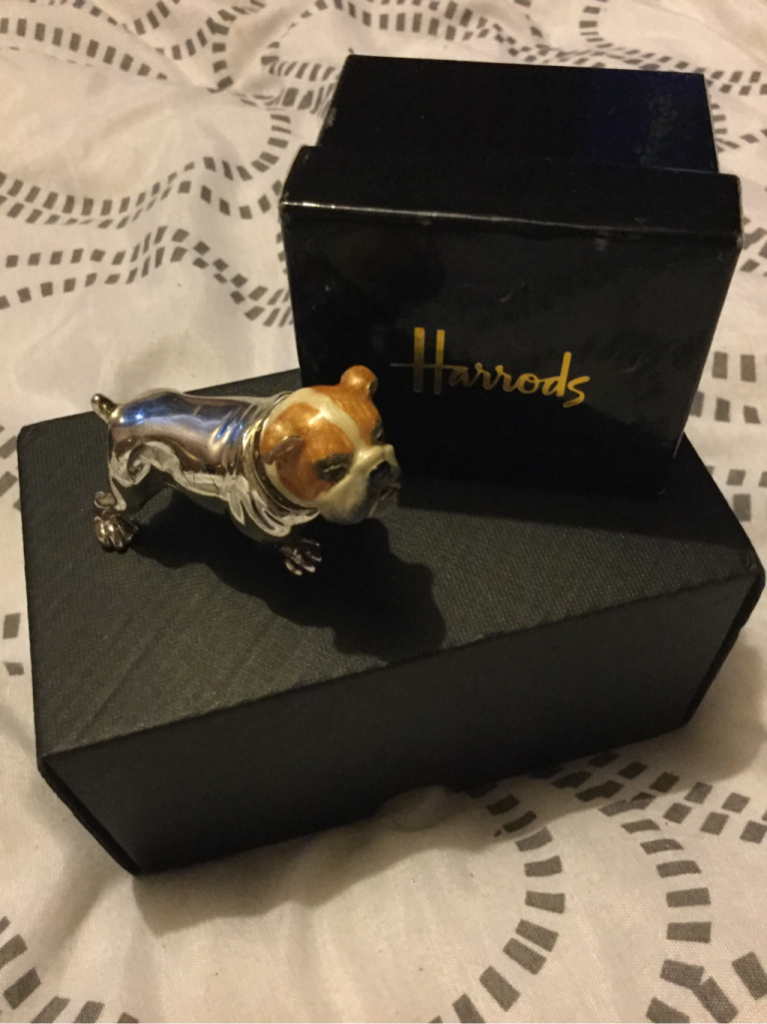 LATEST EDITIONS 6 HARRODS LONDON