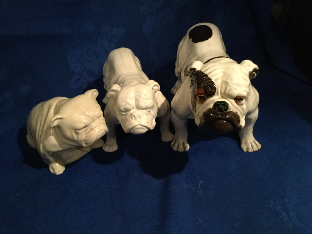 Rarer White Doulton Bulldog Collectables