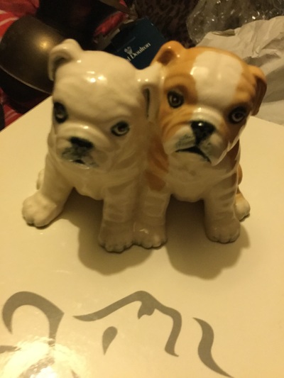 Royal DOULTON pups 