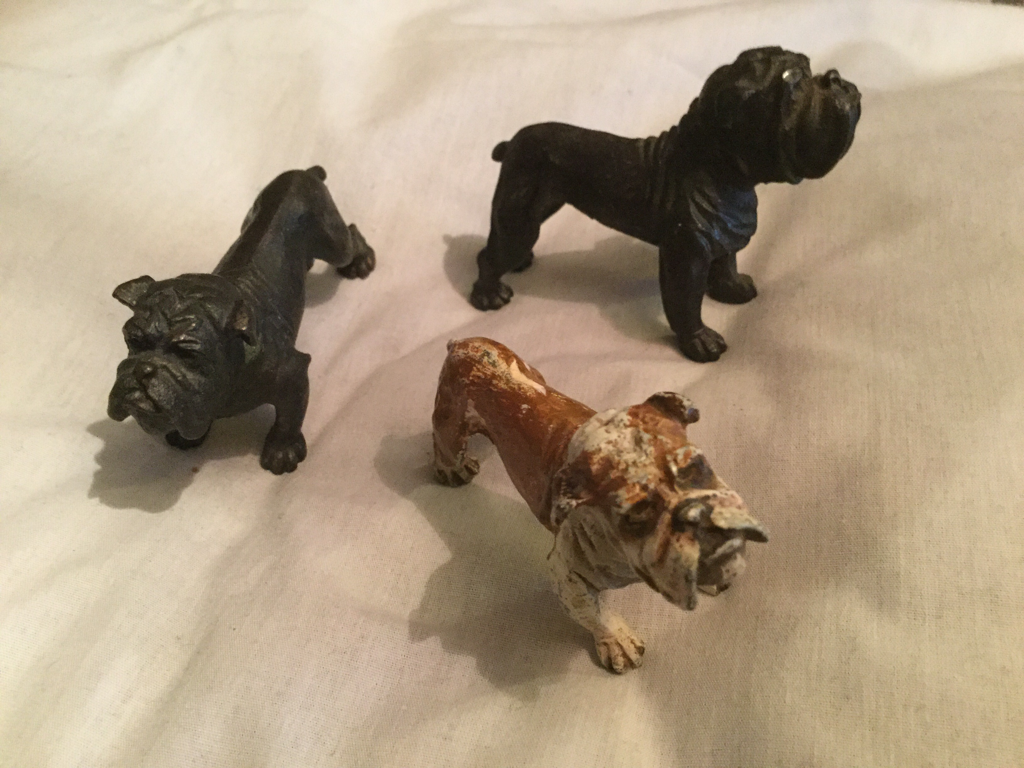 BULLDOGS OF OLD BULLDOGS SO BOLD 14 Franz Bergmanns rare antique bronze