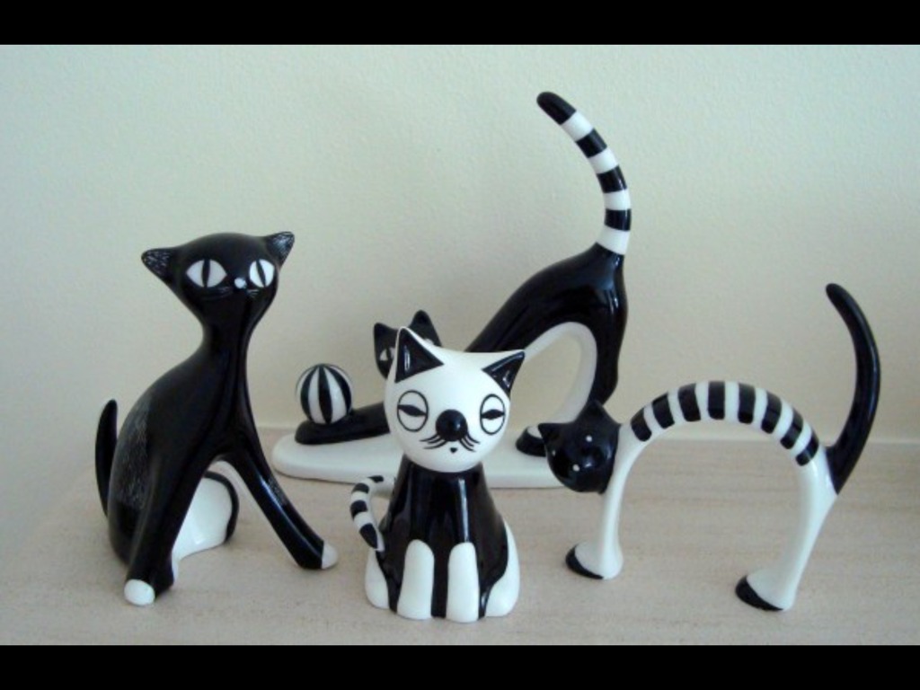 For love of Cats Courtesy Of Mullards Antiques 2022 9 cats