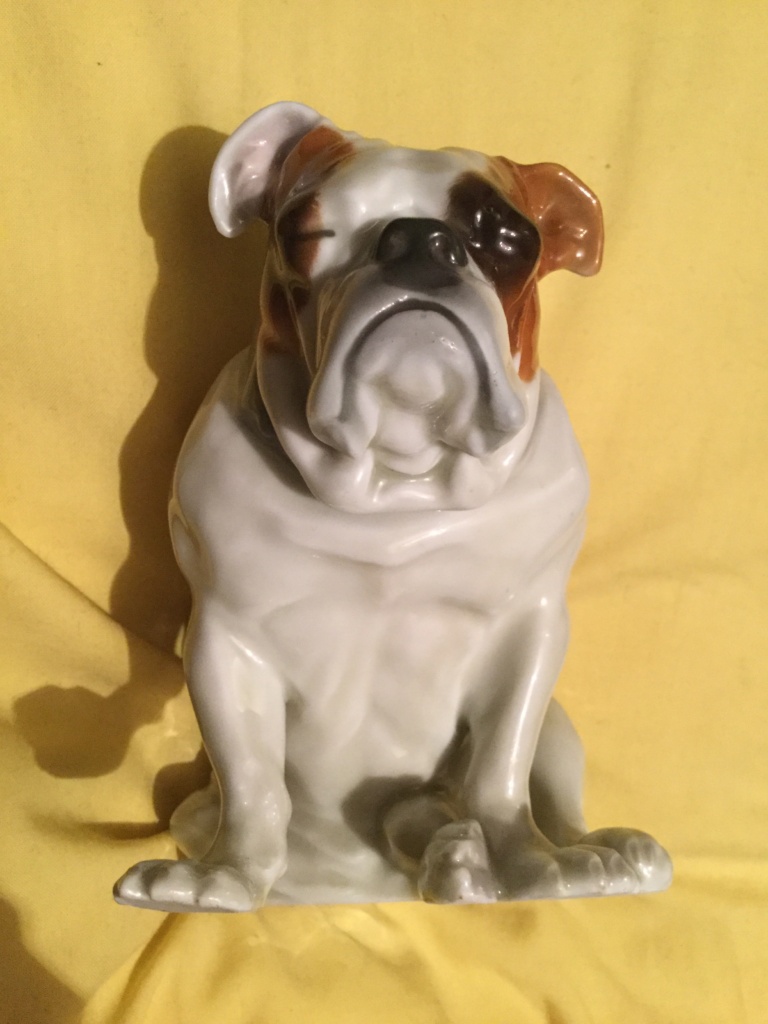 Rare pieces respectfully lucky 19 Bulldog museum Brighton