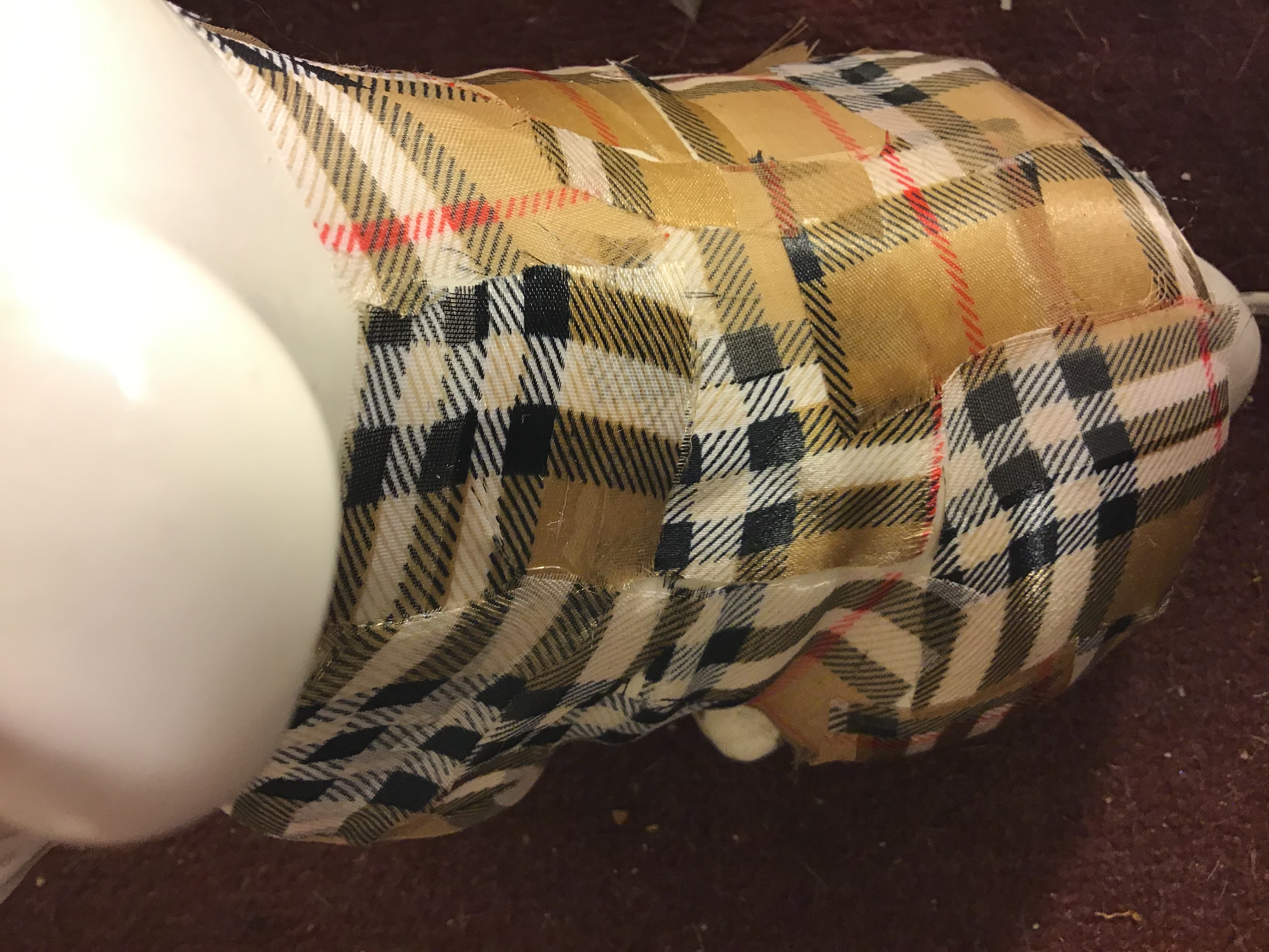 Burberry Bulldog to represent Britain’s Homeless 6 Burberry Bulldog to represent Britain’s Homeless