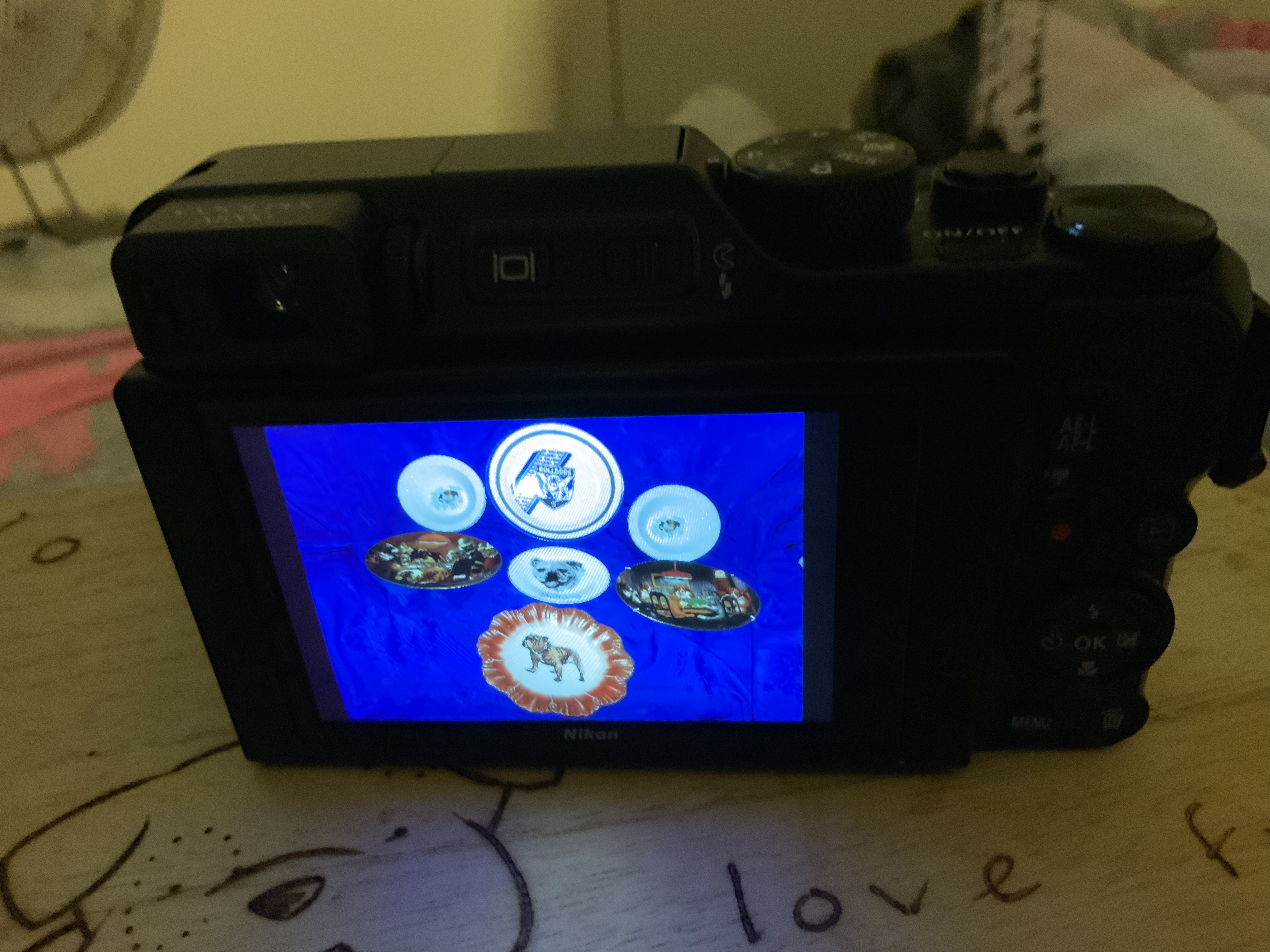 Photos Photos