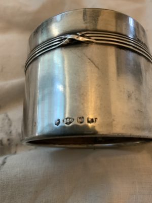 Bulldog club founding members napkin ring 2022 8 Bulldog club founding members napkin ring ?