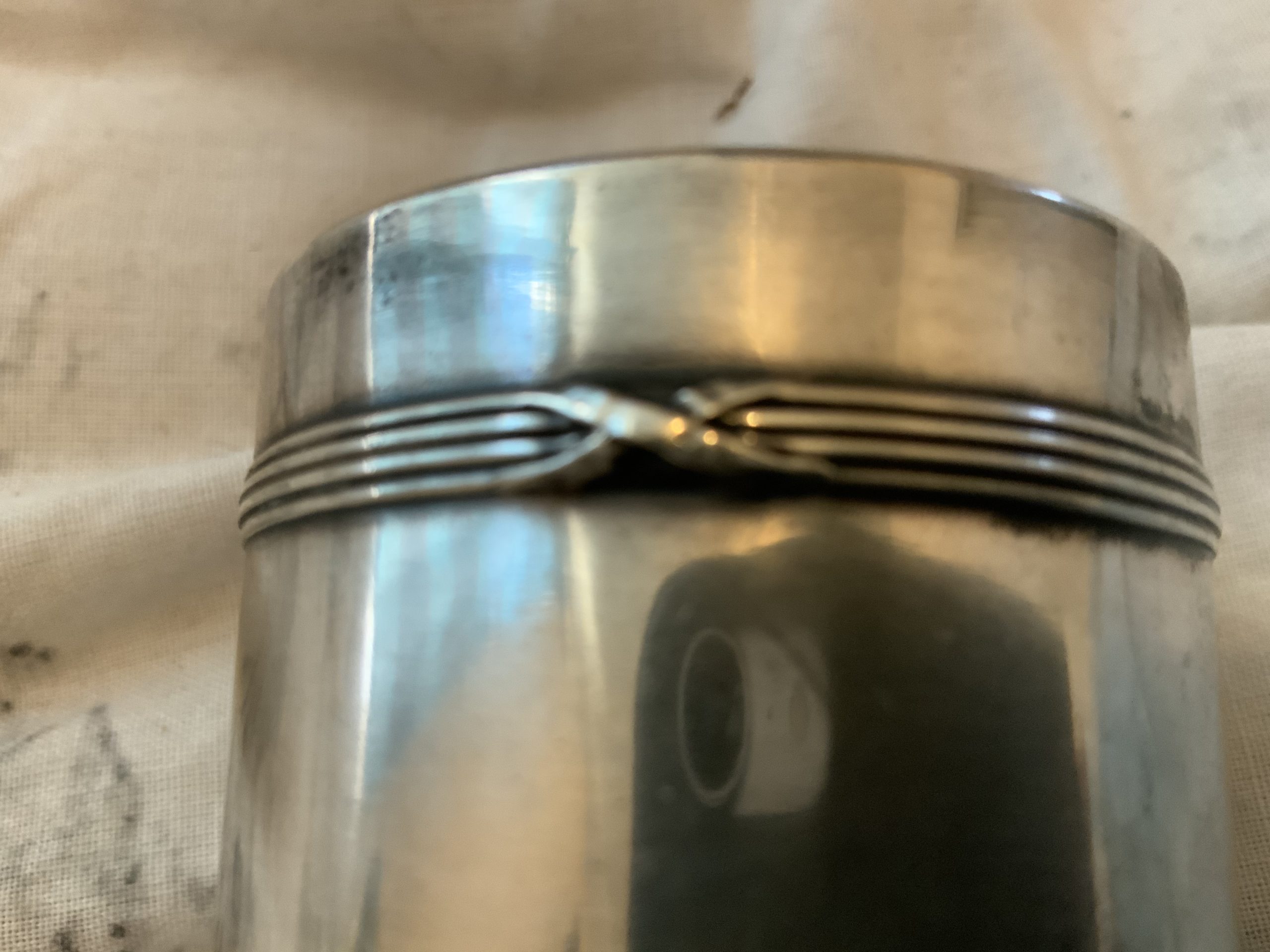 Bulldog club founding members napkin ring 2022 10 Bulldog club founding members napkin ring ?