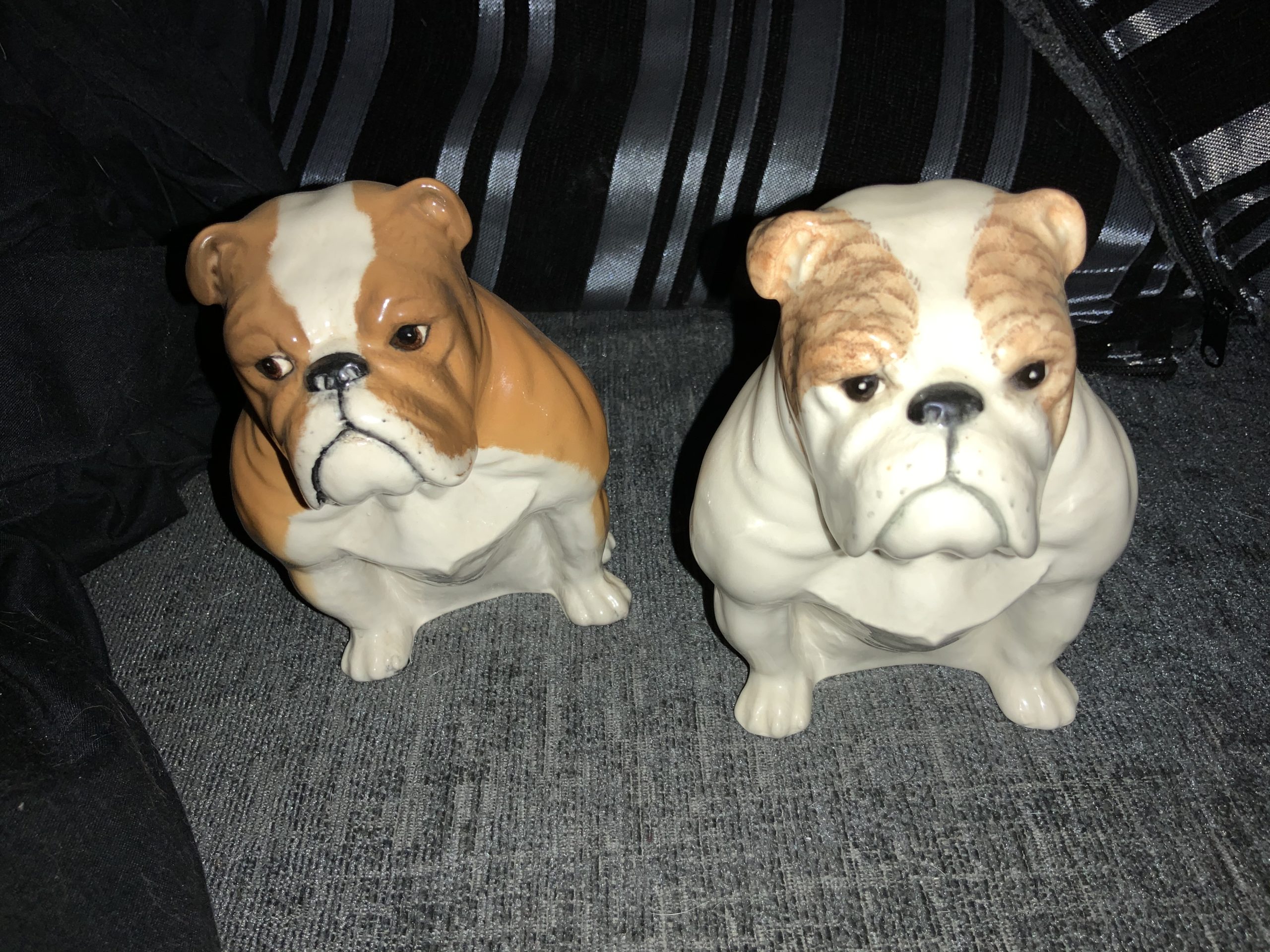 Bulldog statue - orange and white delight 