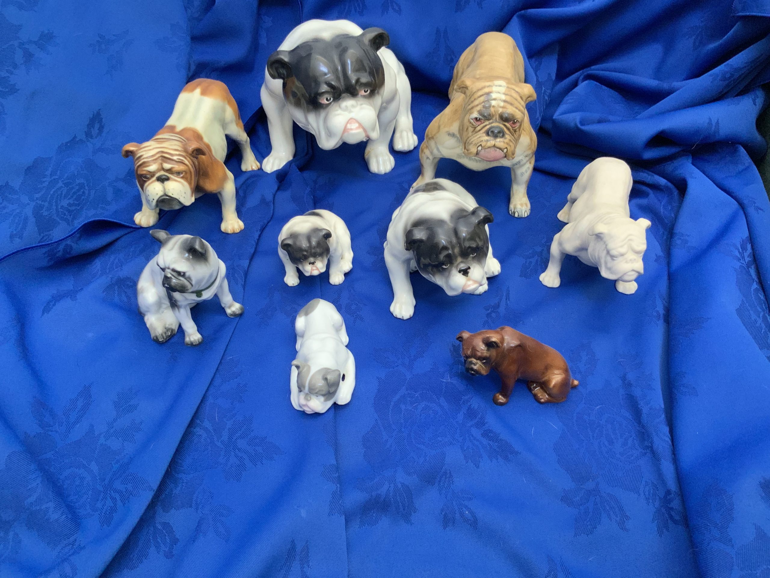 BFFA1A26-B83B-449B-BD8D-04FEDD091D4A Bulldog figurines by European artists !