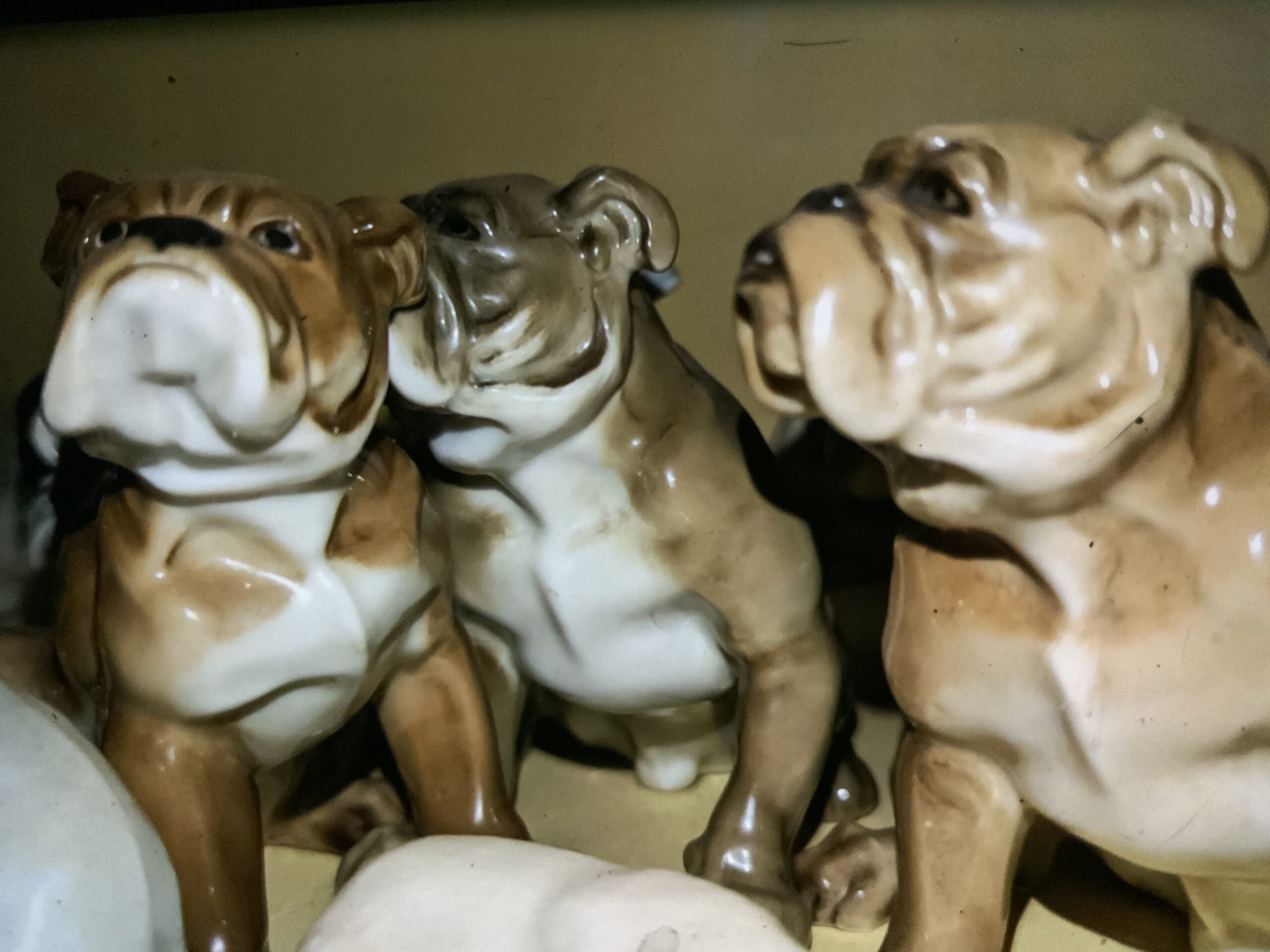 Unforgettable Bulldog Antiques Website 2022